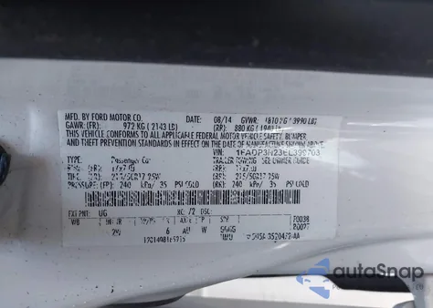 2014 Ford Focus Titanium z USA, uszkodzony, nr VIN 1FADP3N23EL399703